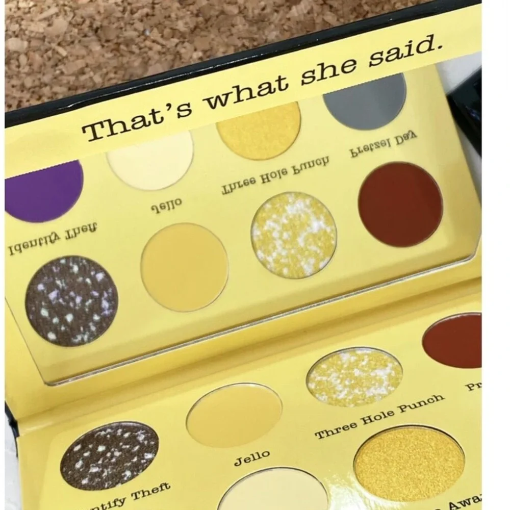 Peachy Queen The Office Eyeshadow Palette - Picture 3 of 5